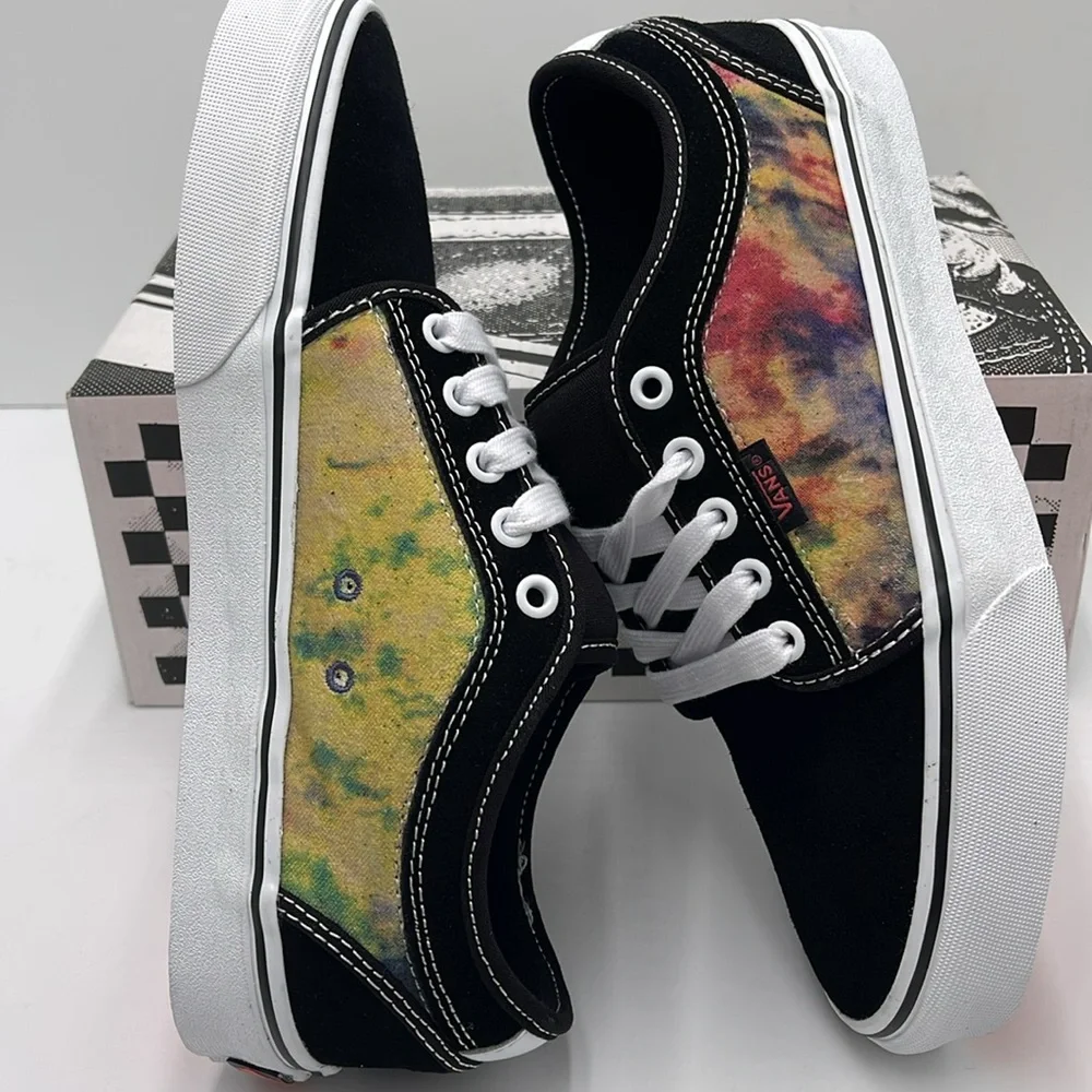 Vans Men’s Black and Tie-Dye Sneakers Skate Chukka L
Terry Black
VN0A4BX4BML - Picture 12 of 16